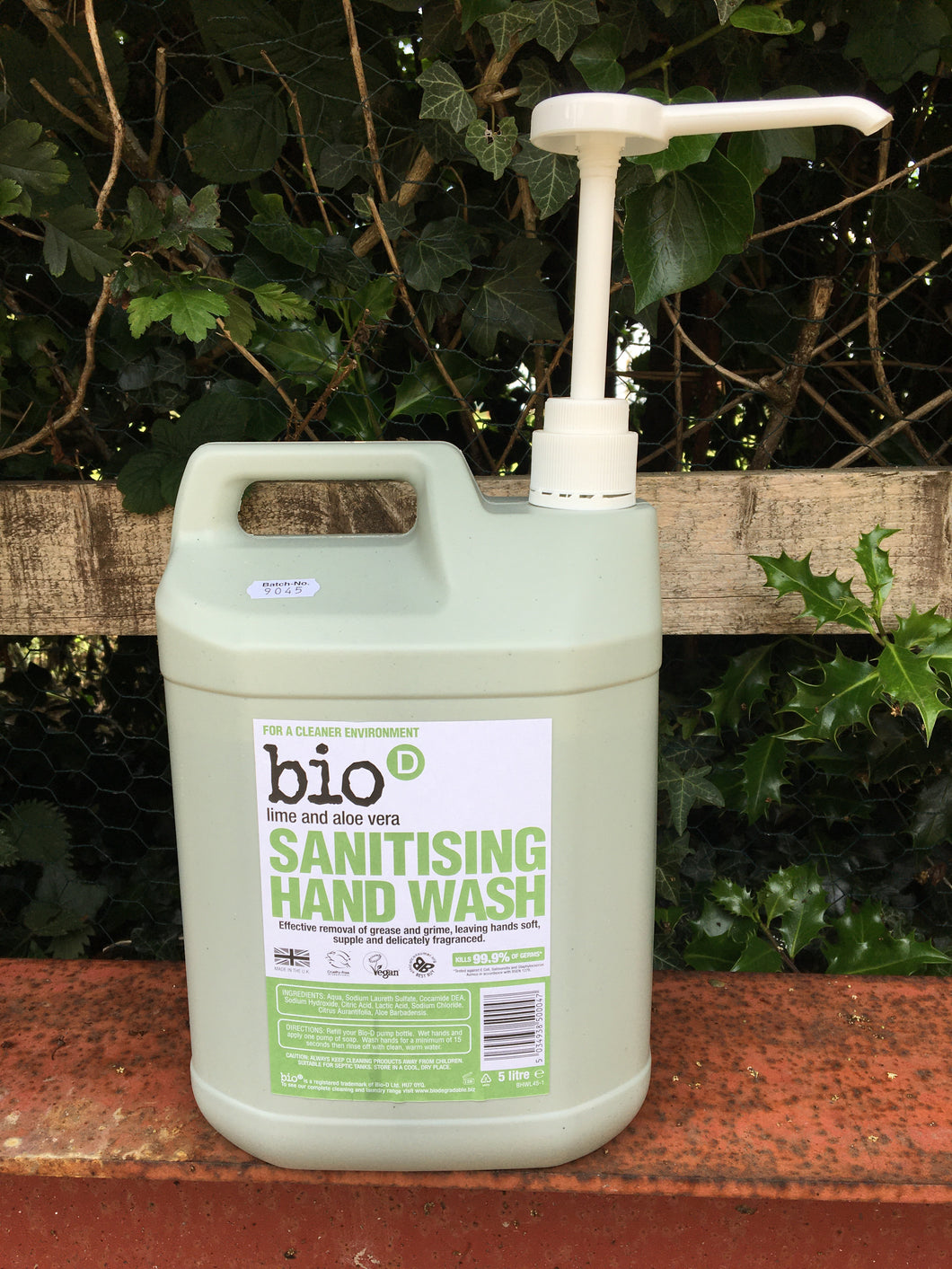 Bio D Lime and Aloe Vera Sanitising Hand Wash - Refill only
