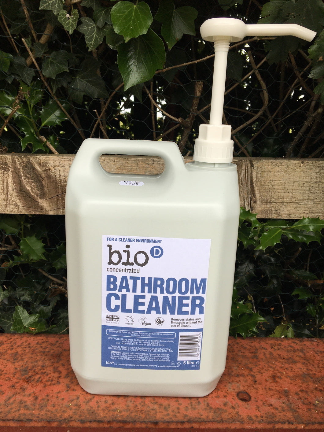 Bio D Bathroom Cleaner Refill only